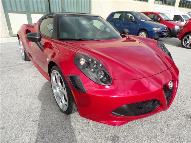 lhd ALFA ROMEO 4C (01/04/2016) - 